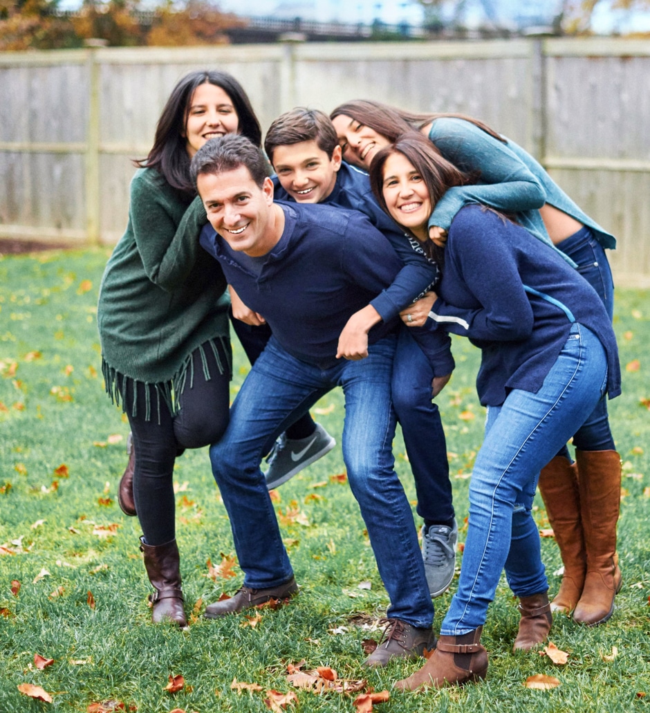 Mazzella family portrait in backyard