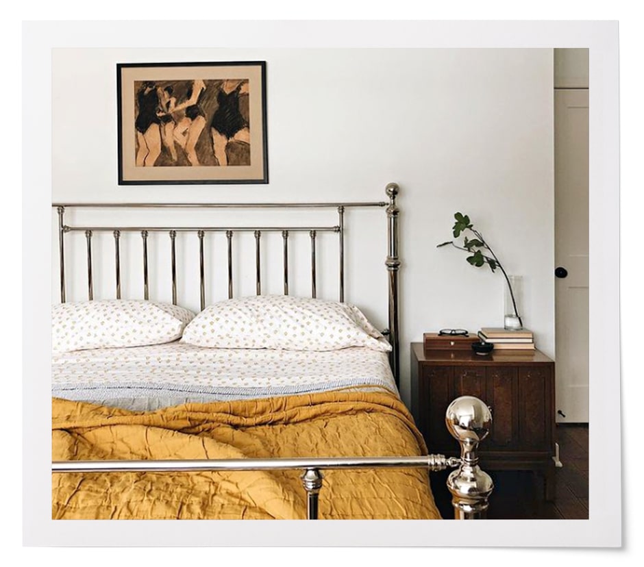 vintage-inspired bedroom