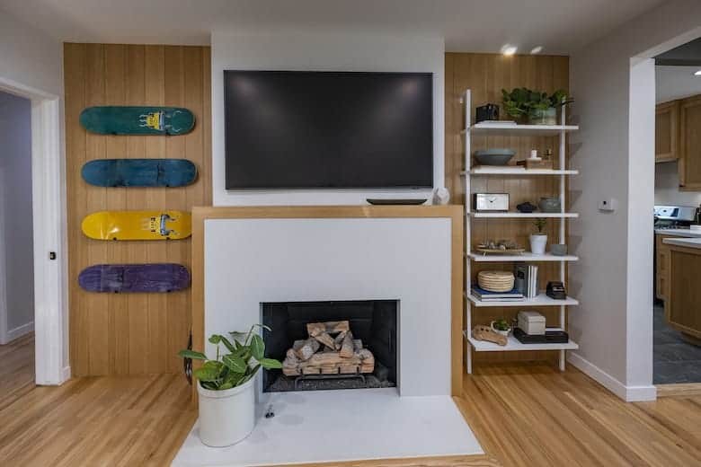 Property Brothers Forever Home: jessica and kathy living room makeover