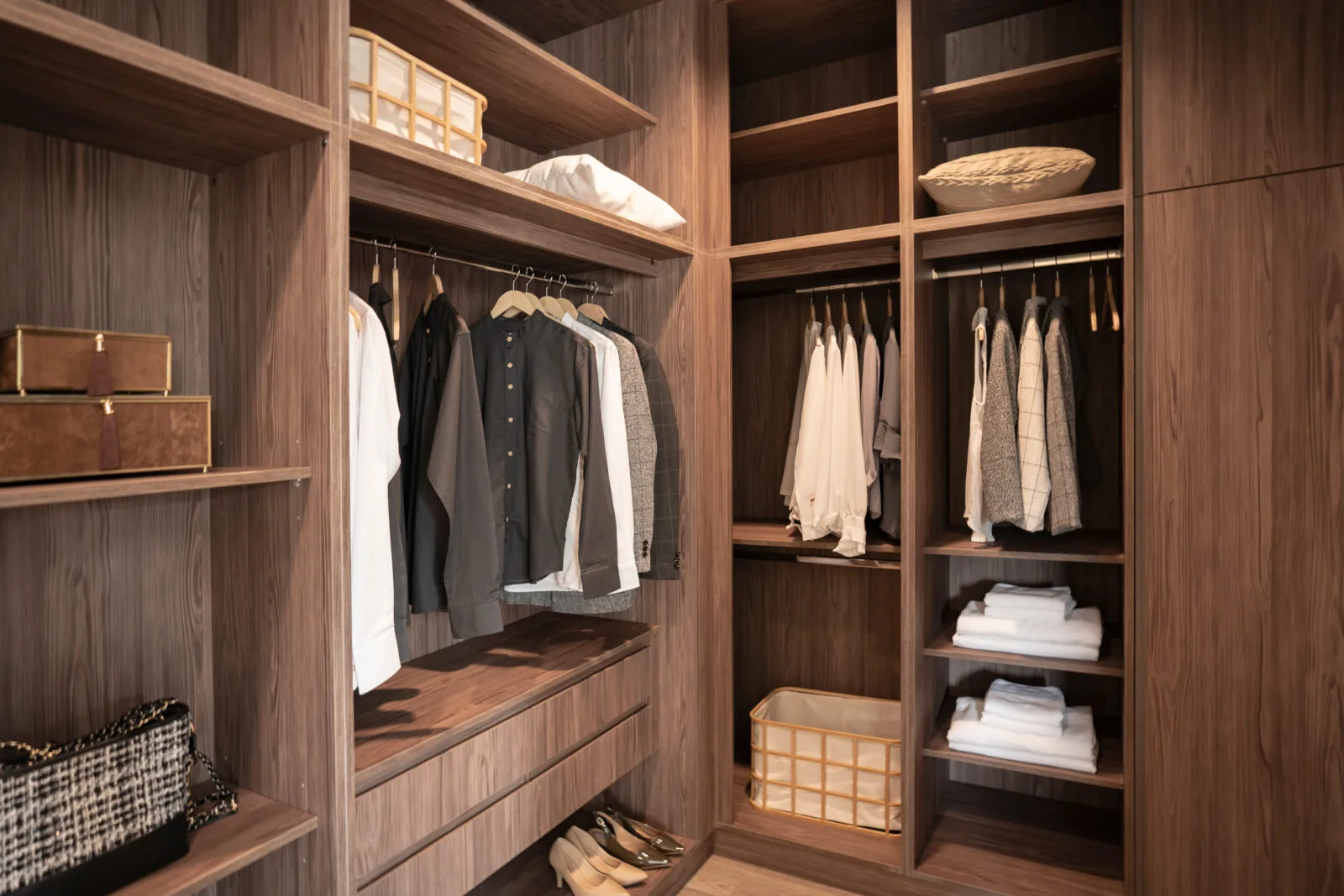 Closet Organization Ideas: Streamlined Storage Solutions