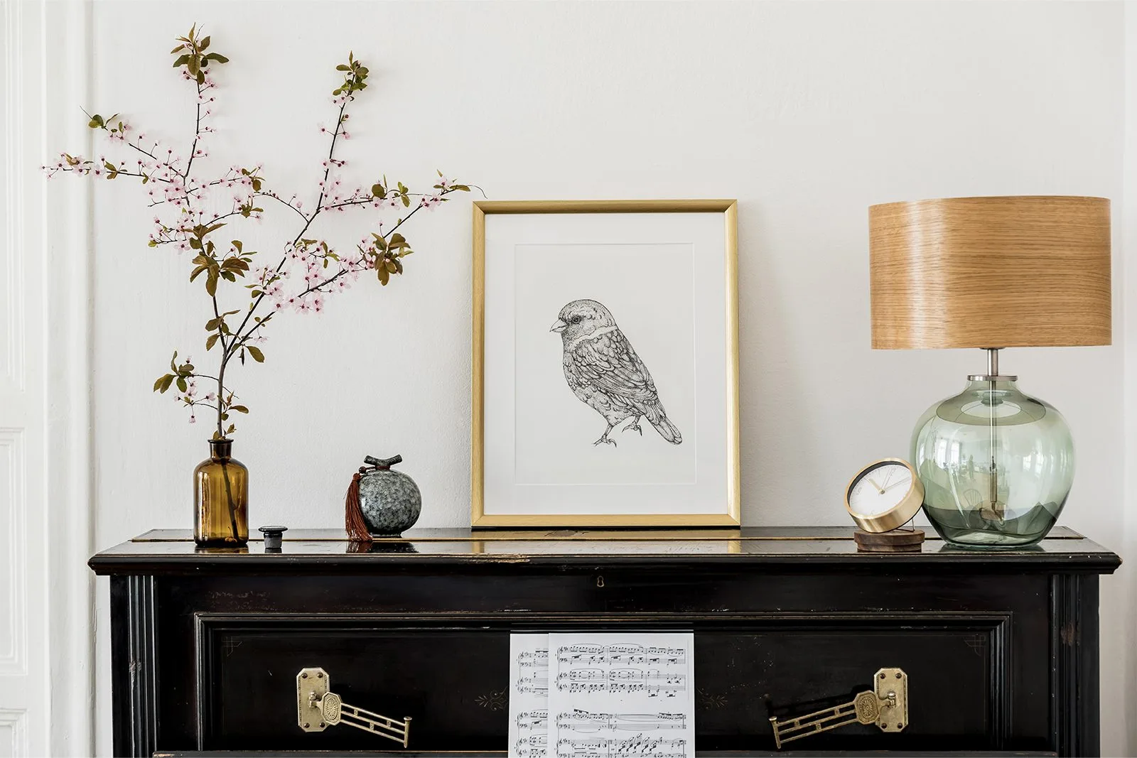 spring decor ideas, bird illustration with flowers on a vintage piano