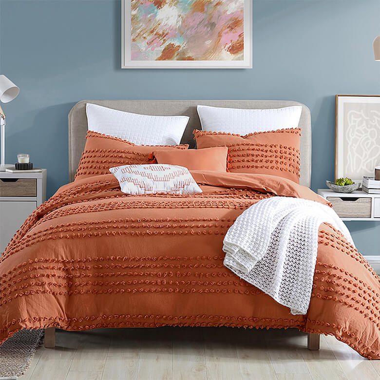 Orange comforter set