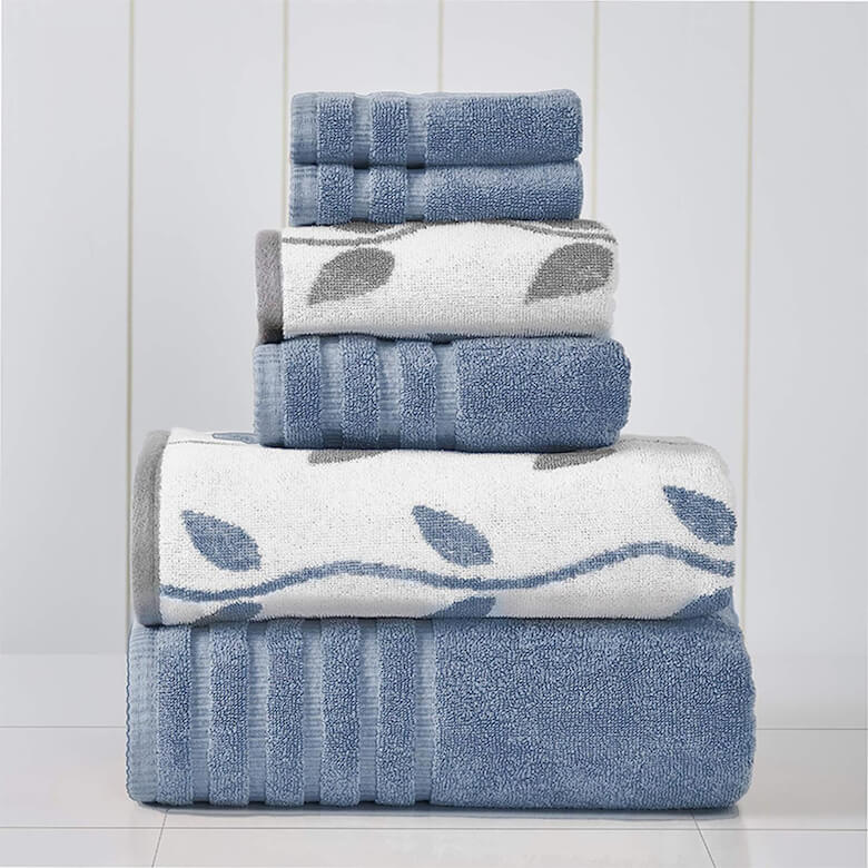 Blue and white cotton bath towels
