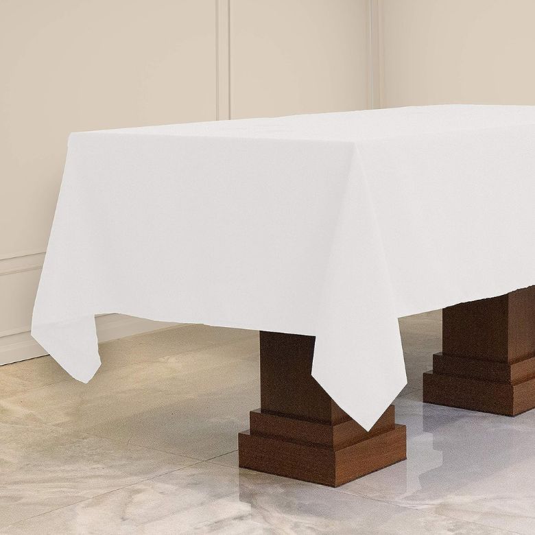 Wrinkle-Resistant Rectangle Tablecloth