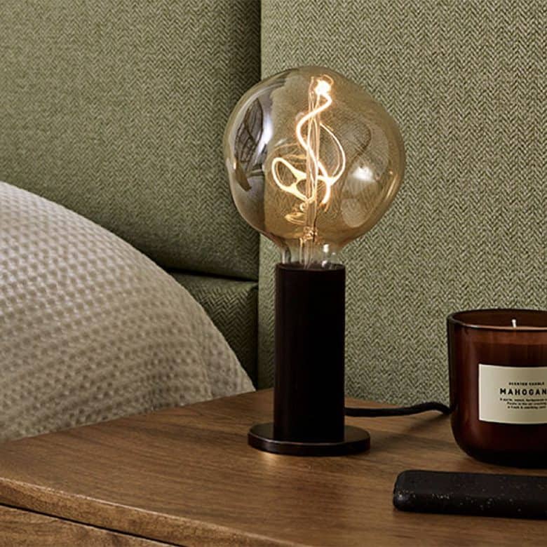 Knuckle Table Lamp