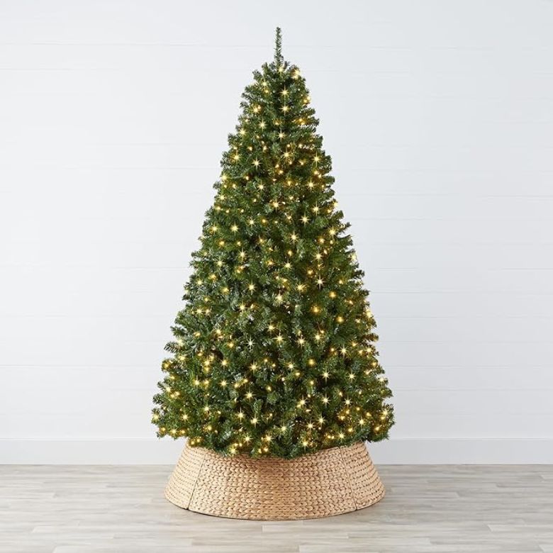pre-lit spruce christmas tree