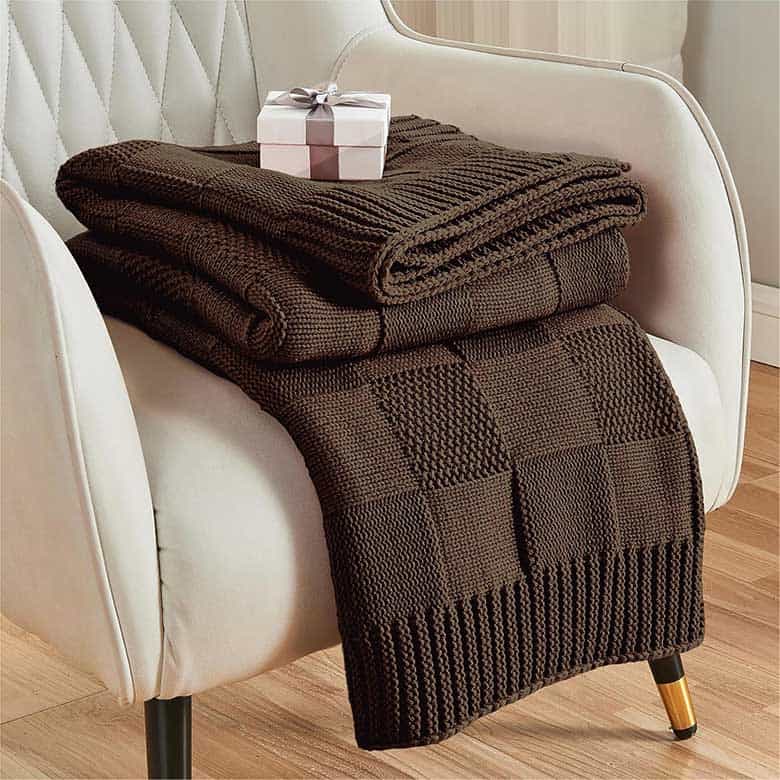 knitted throw blanket