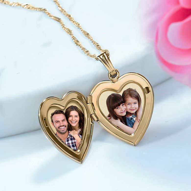 custom heart locket