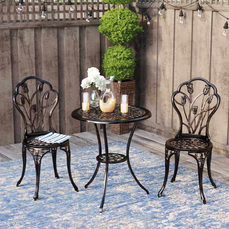 bistro set