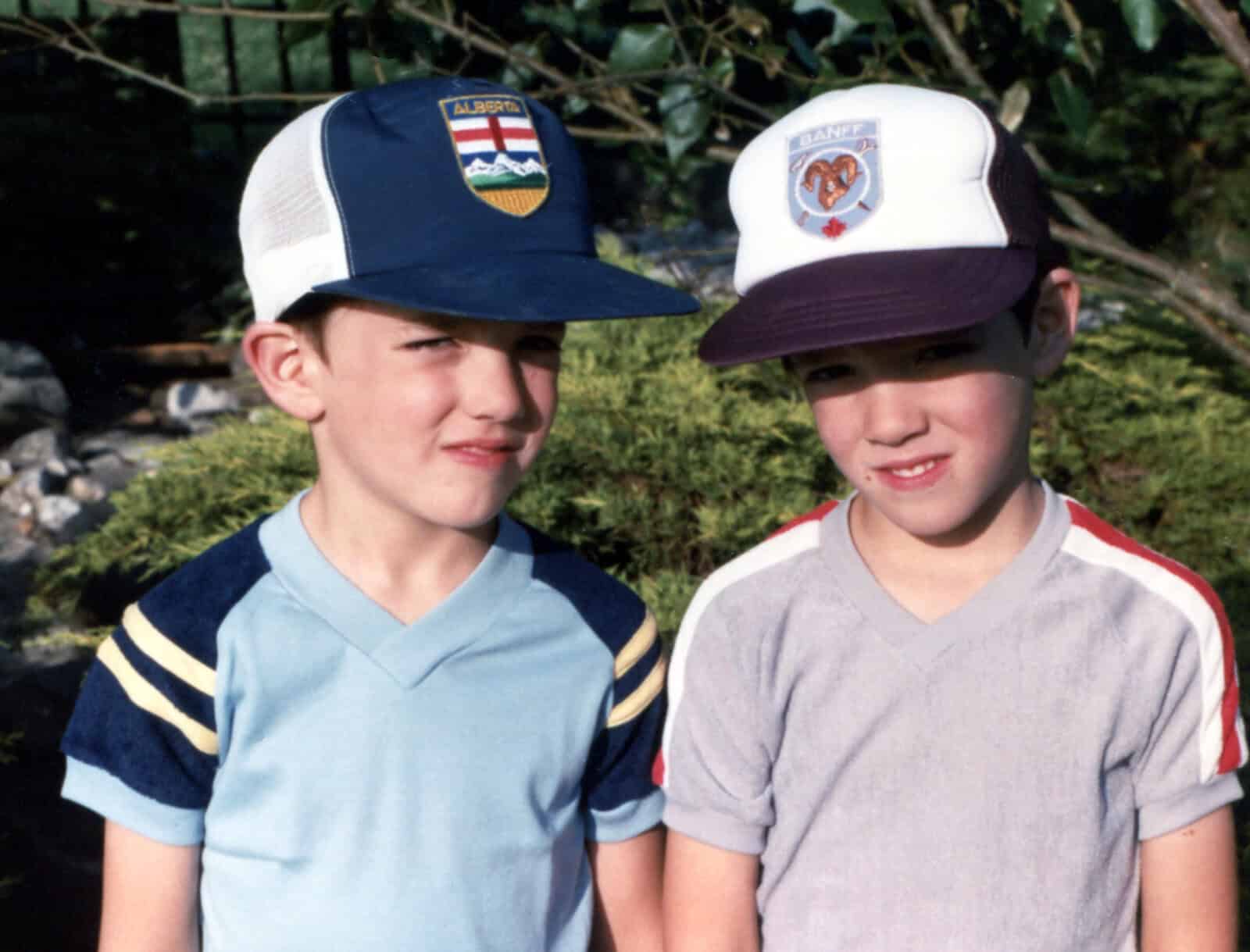 drew and jonathan scott in baseball caps as children