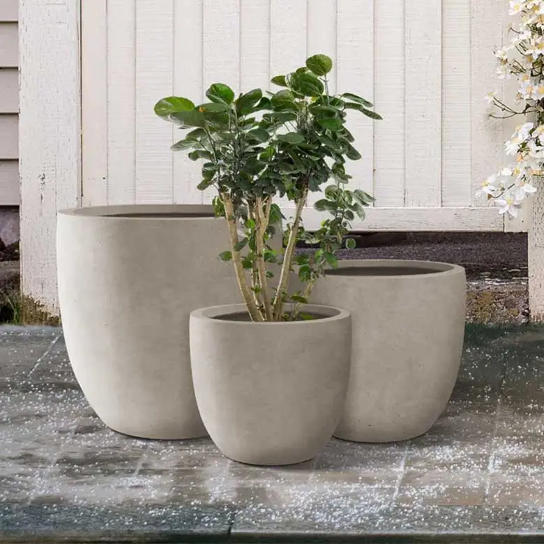 set of three planters