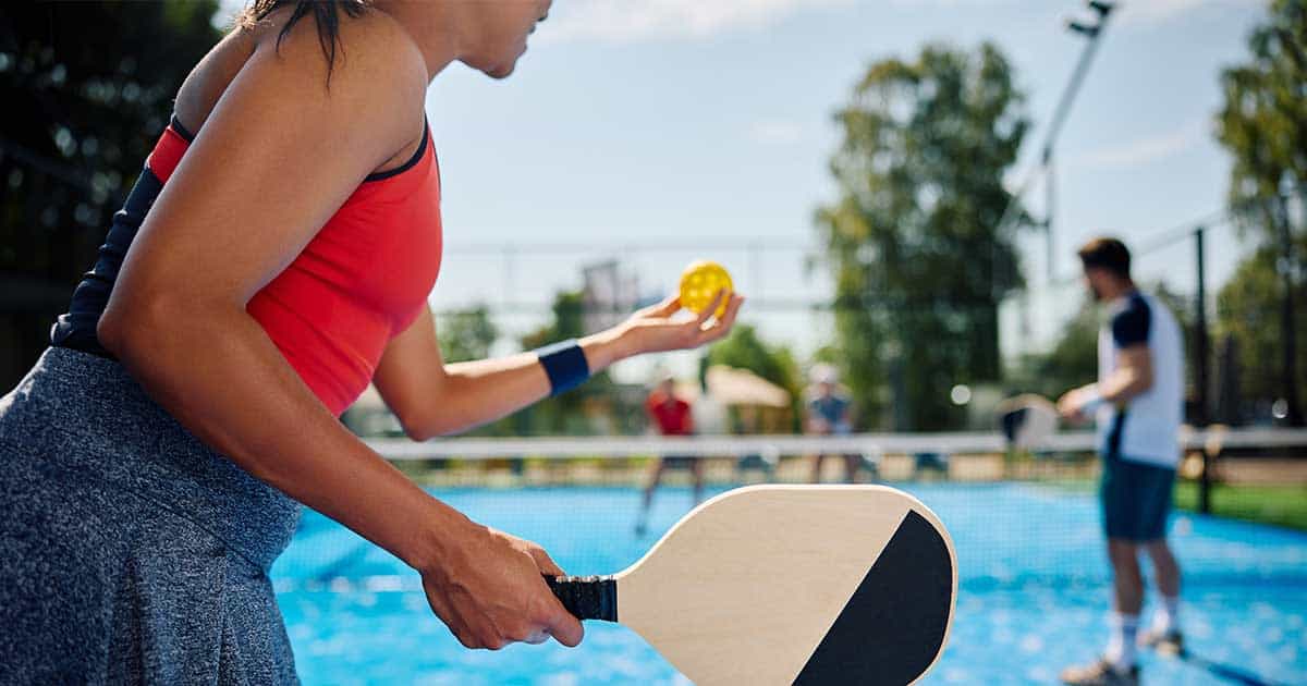 how to play pickleball