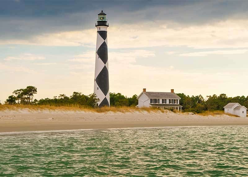cape lookout lighthouse in north carolina