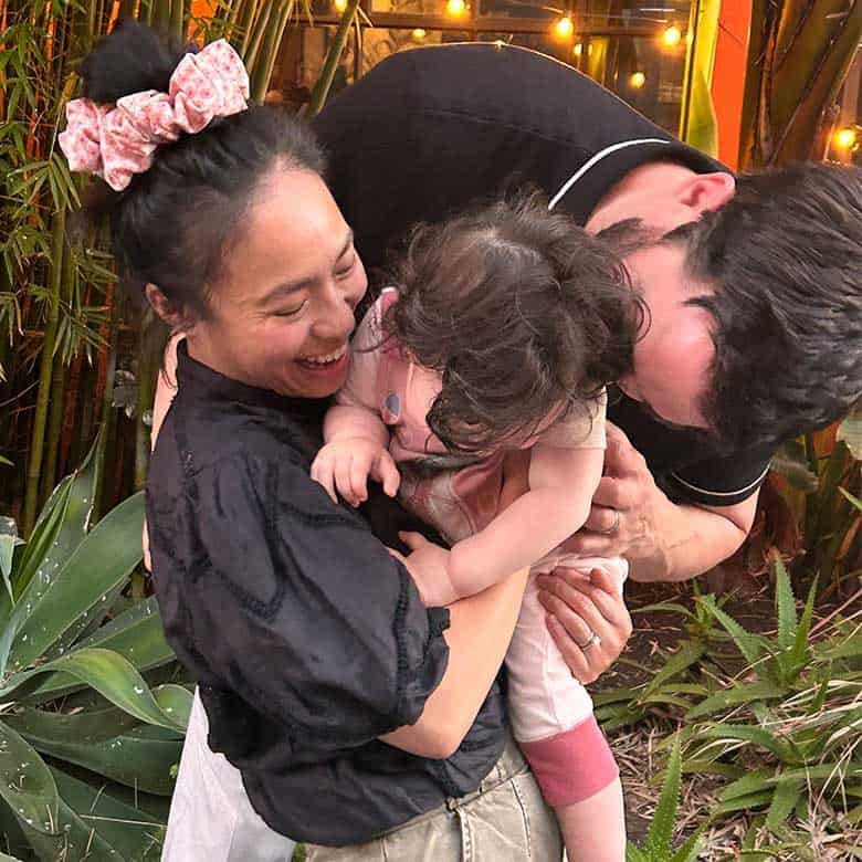 drew scott with wife linda and son parker