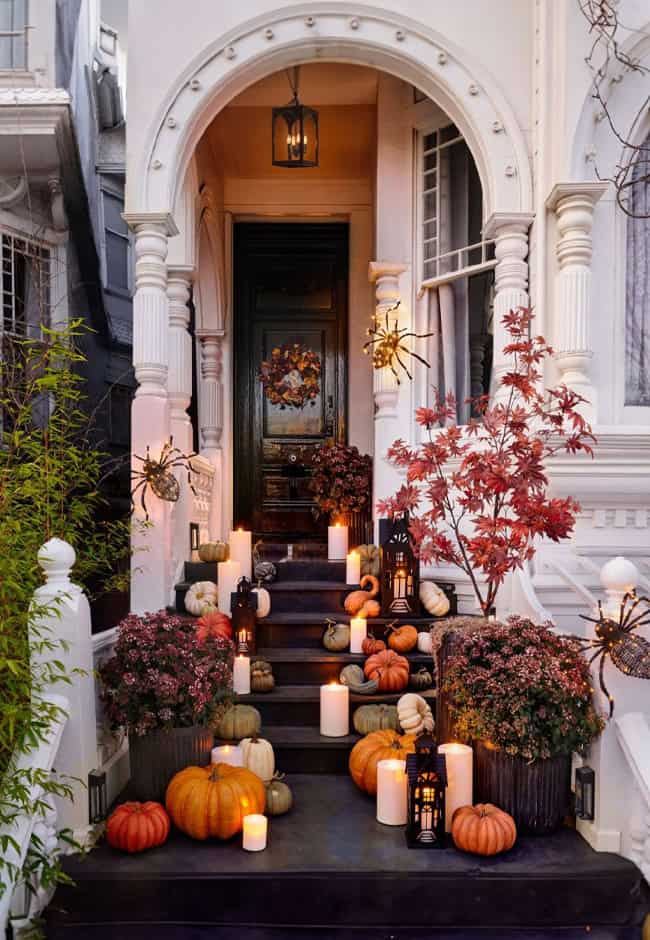 What Your Halloween Decorating Style Says About You(00)