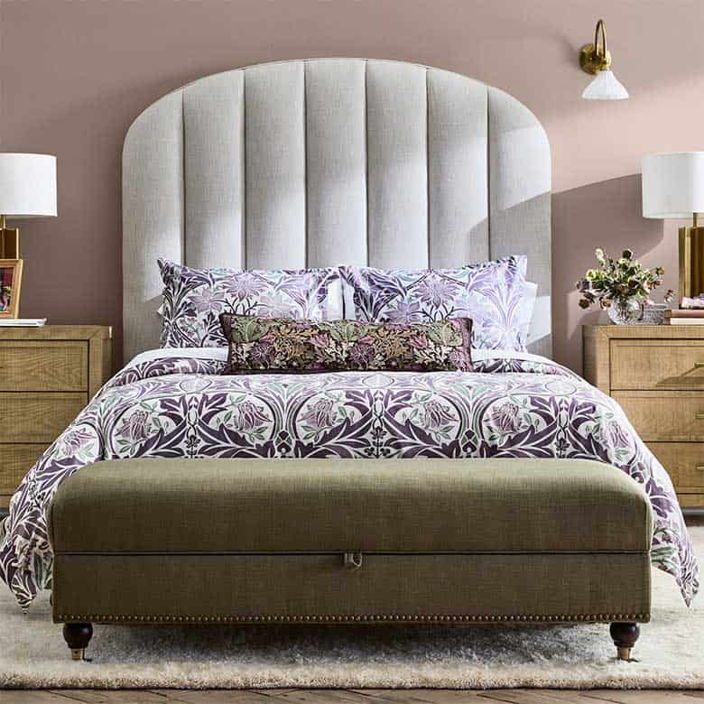 bedroom storage bench