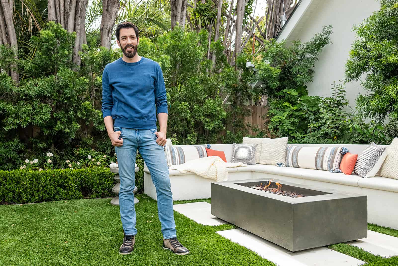 drew scott drew's outdoor living essentials