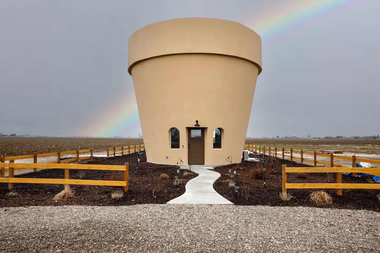 airbnb guest favorite flower pot house