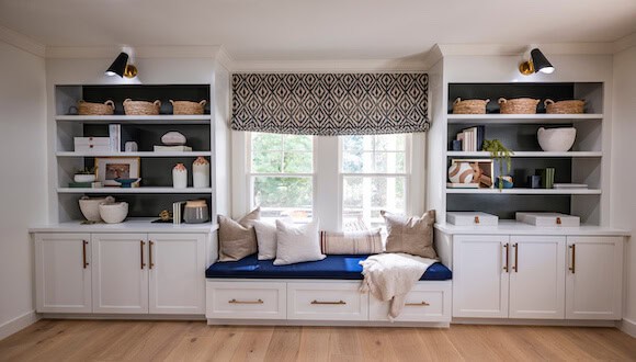 Bookshelves and window seat